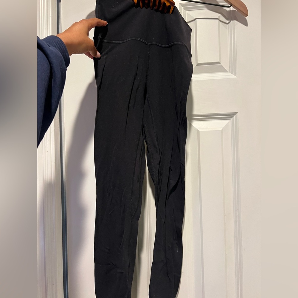 Black lululemon align leggings